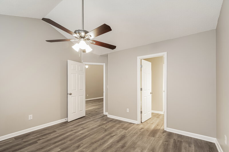 1,895/Mo, 949 Stinson Ave Holly Springs, NC 27540 Main Bedroom View 2