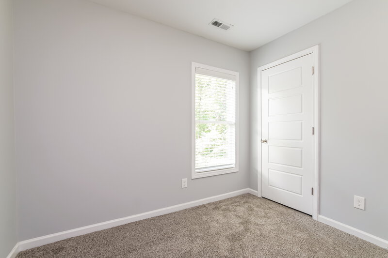 1,695/Mo, 119 Oakdale Ave Clayton, NC 27520 Bedroom View 3