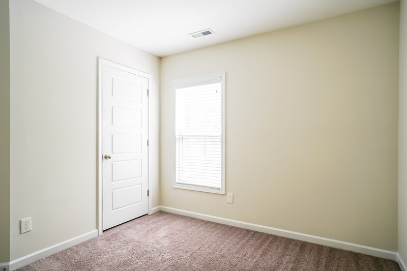 2,500/Mo, 151 Oakdale Ave Clayton, NC 27520 Bedroom View