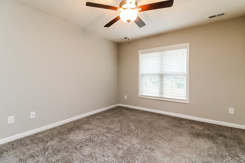 1,865/Mo, 155 Oakdale Ave Clayton, NC 27520 Misc View 6