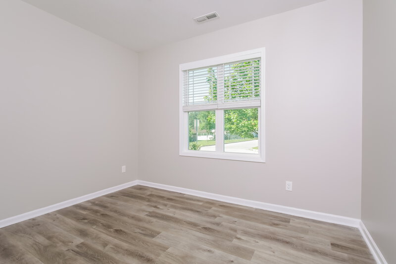 1,705/Mo, 257 E Wilson St Clayton, NC 27520 Bedroom View