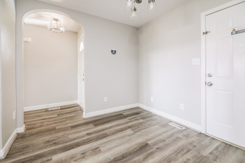 1,900/Mo, 998 Saint Catherines Dr Wake Forest, NC 27587 Dining Room View