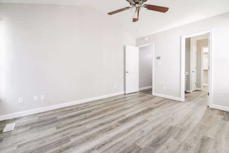 1,900/Mo, 998 Saint Catherines Dr Wake Forest, NC 27587 Main Bedroom View