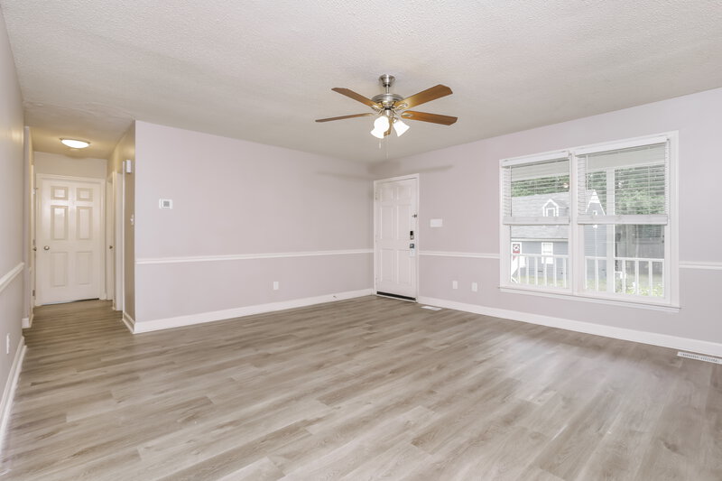 1,835/Mo, 3612 Iron Sight Ct Raleigh, NC 27616 Living Room View 2