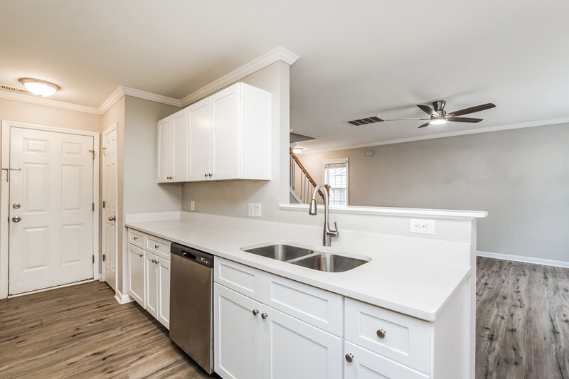 1,920/Mo, 2535 Blackwolf Run Ln Raleigh, NC 27604 Misc View 7