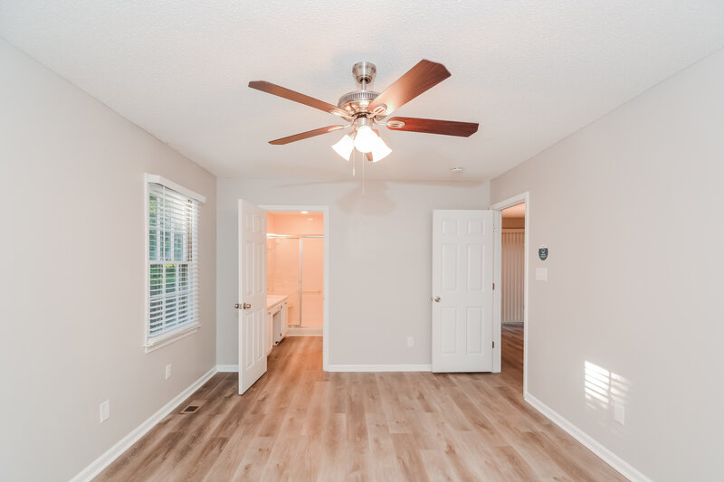 3,320/Mo, 1625 Netherfield Ln Raleigh, NC 27610 Main Bedroom View 2