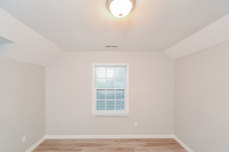 3,320/Mo, 1625 Netherfield Ln Raleigh, NC 27610 Bedroom View