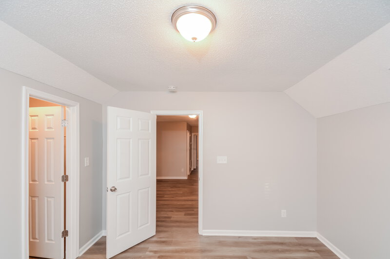 3,320/Mo, 1625 Netherfield Ln Raleigh, NC 27610 Bedroom View 2