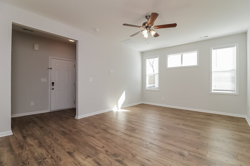 1,875/Mo, 148 Rosemary Street Clayton, NC 27520 Living Room View