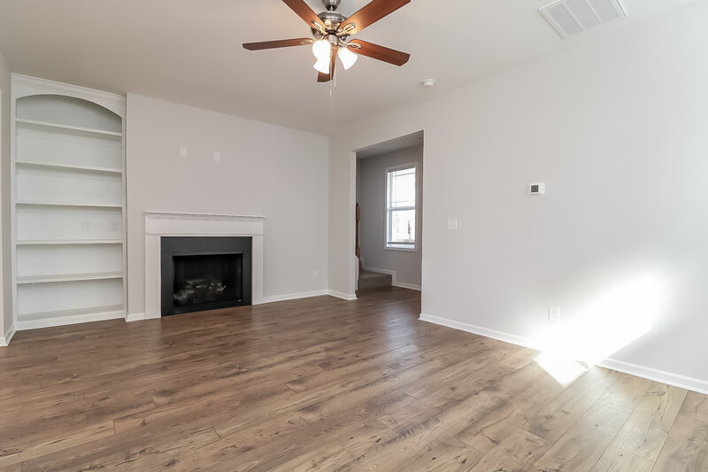 1,875/Mo, 148 Rosemary Street Clayton, NC 27520 Living Room View 3