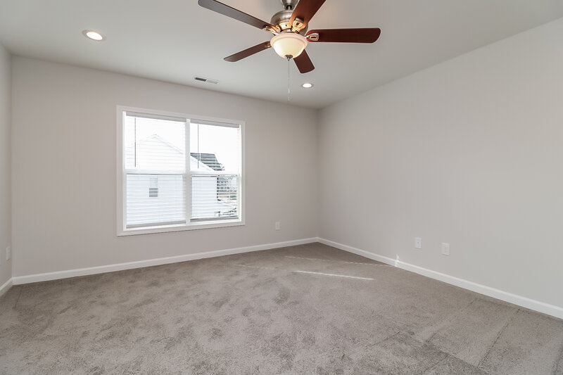 1,875/Mo, 148 Rosemary Street Clayton, NC 27520 Main Bedroom View