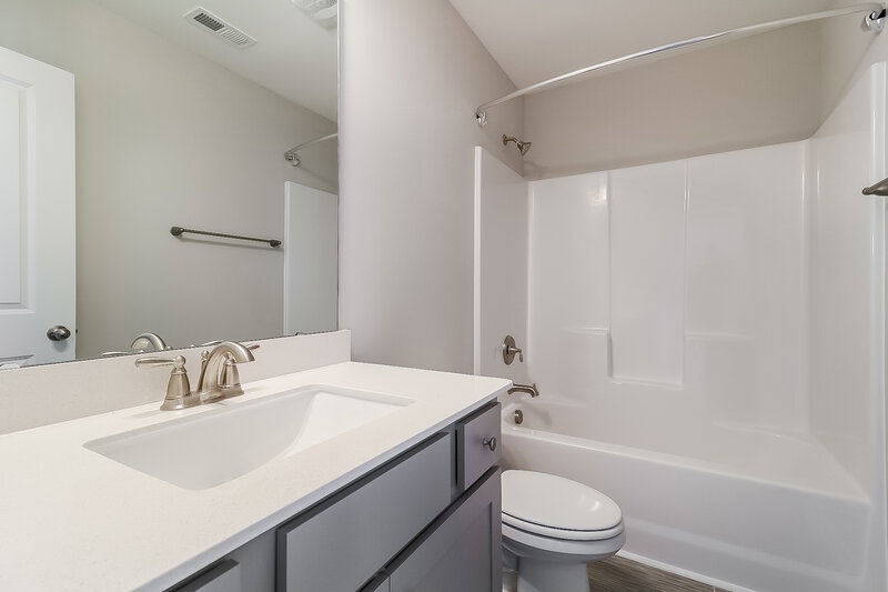 1,805/Mo, 114 Rosemary Street Clayton, NC 27520 Bathroom View