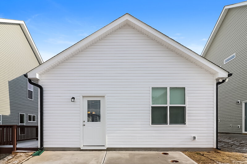 1,805/Mo, 114 Rosemary Street Clayton, NC 27520 Rear View