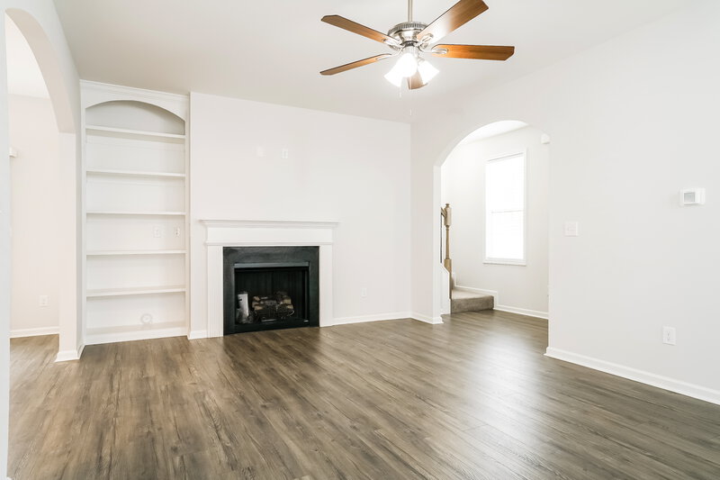 1,660/Mo, 106 Rosemary Street Clayton, NC 27520 Living Room View 2