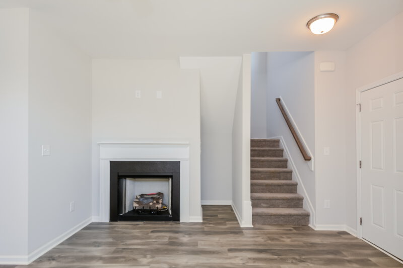 1,925/Mo, 66 Rosemary Street Clayton, NC 27520 Living Room View
