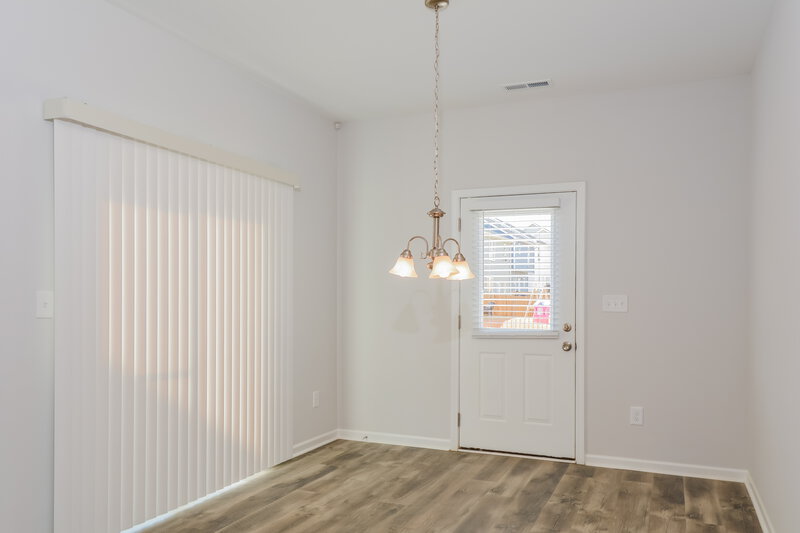1,925/Mo, 66 Rosemary Street Clayton, NC 27520 Dining Room View