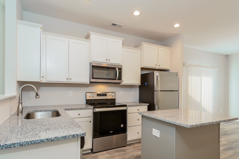 1,925/Mo, 66 Rosemary Street Clayton, NC 27520 Kitchen View
