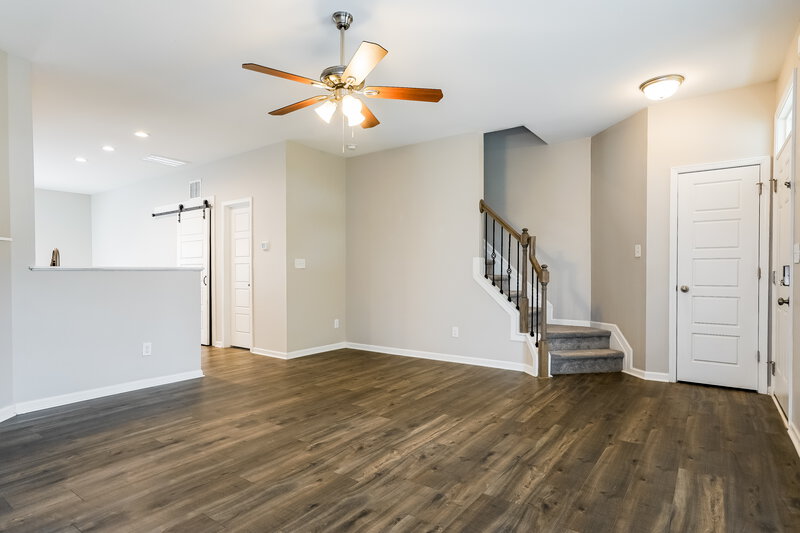 1,820/Mo, 52 Rosemary Street Clayton, NC 27520 Living Room View 3