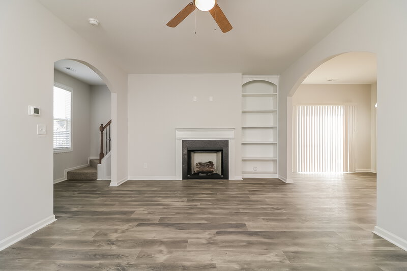 1,805/Mo, 44 Rosemary Street Clayton, NC 27520 Living Room View 3