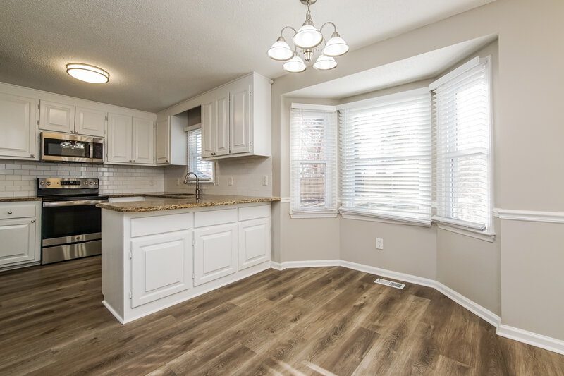 2,350/Mo, 3007 Brittany Dr Clayton, NC 27520 Dining Room View