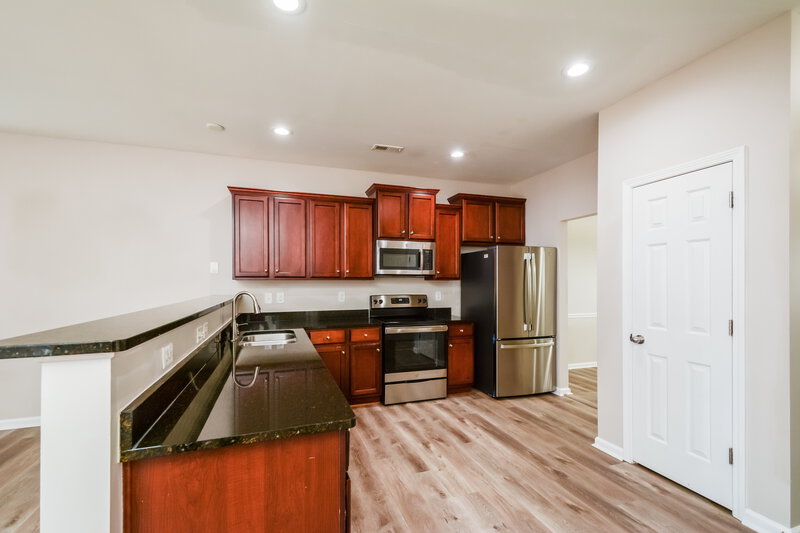 2,335/Mo, 3712 Madeline Way Raleigh, NC 27610 Kitchen View