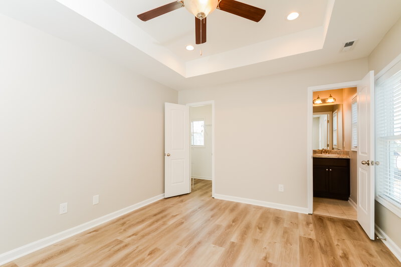 1,775/Mo, 138 Sunfish St Smithfield, NC 27577 Main Bedroom View