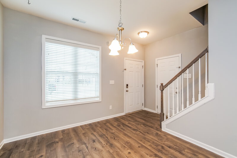 1,810/Mo, 125 Sturgeon St Smithfield, NC 27577 Dining Room View 2