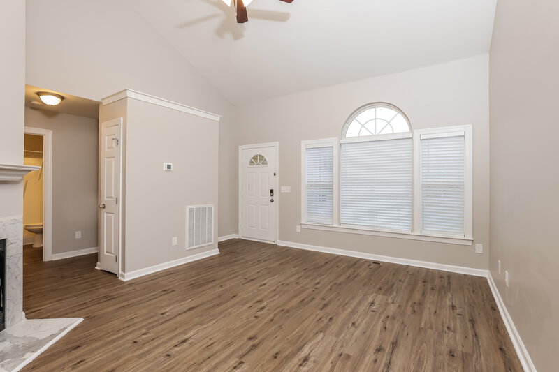 1,725/Mo, 608 Flicker Ct Wake Forest, NC 27587 Living Room View 2