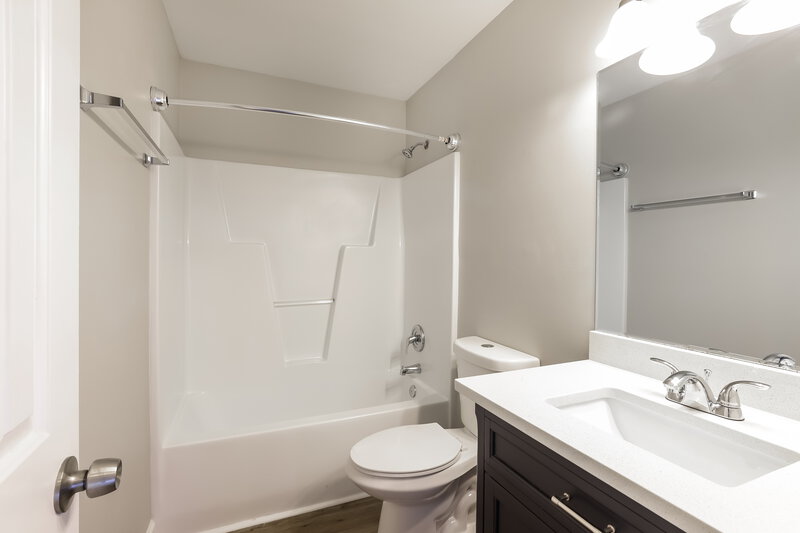 1,725/Mo, 608 Flicker Ct Wake Forest, NC 27587 Bathroom View