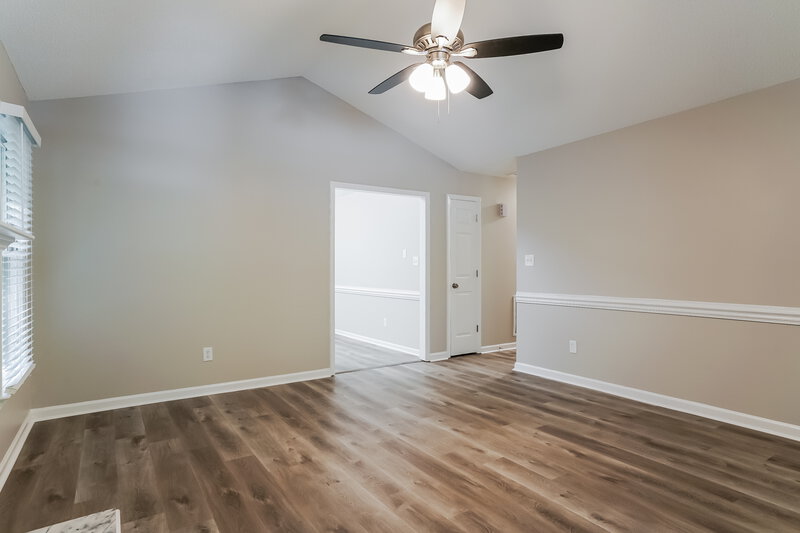 1,830/Mo, 353 Amherst Creek Dr Wake Forest, NC 27587 Living Room View 4