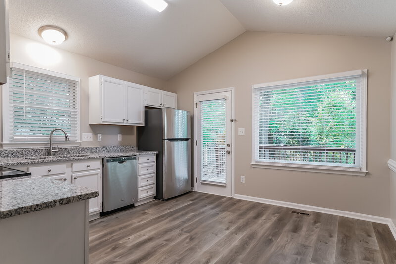 1,830/Mo, 353 Amherst Creek Dr Wake Forest, NC 27587 Kitchen View
