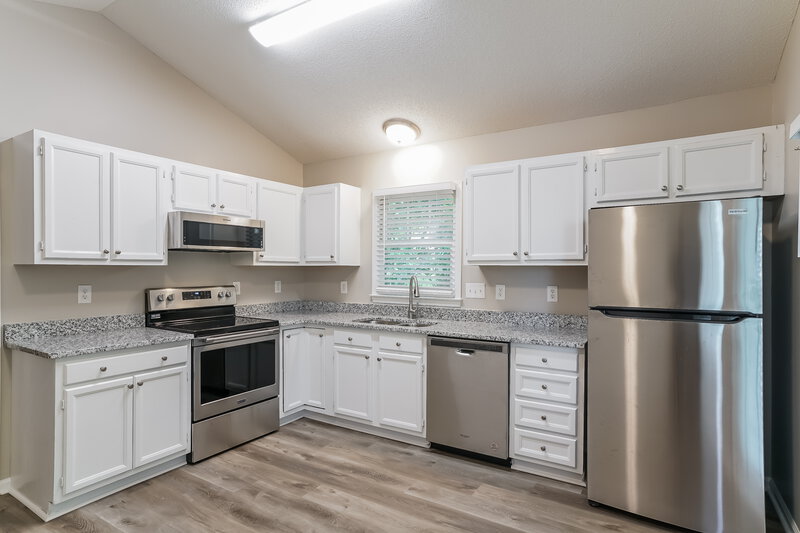 1,830/Mo, 353 Amherst Creek Dr Wake Forest, NC 27587 Kitchen View 2