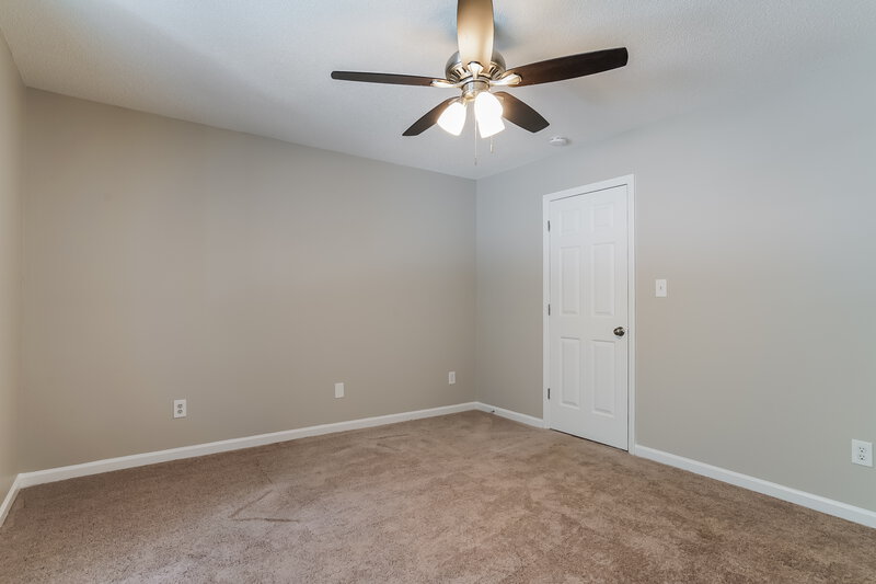 1,830/Mo, 353 Amherst Creek Dr Wake Forest, NC 27587 Main Bedroom View 2