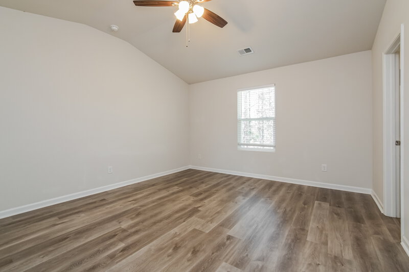 1,990/Mo, 324 Rustling Way Zebulon, NC 27597 Main Bedroom View 2