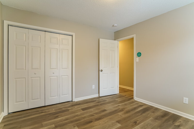 2,070/Mo, 5309 Thistlebrook Ct Raleigh, NC 27610 Bedroom View 2