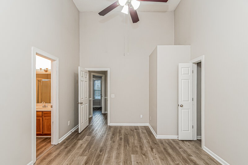 1,755/Mo, 1024 Alderleaf Dr Fuquay Varina, NC 27526 Main Bedroom View 2