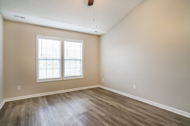 2,380/Mo, 5112 Julip Dr Knightdale, NC 27545 Living Room View