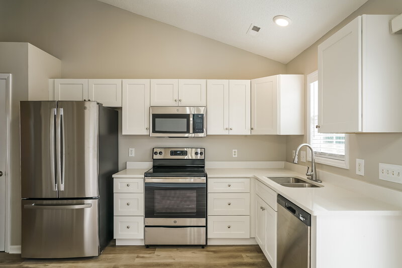 2,380/Mo, 5112 Julip Dr Knightdale, NC 27545 Kitchen View