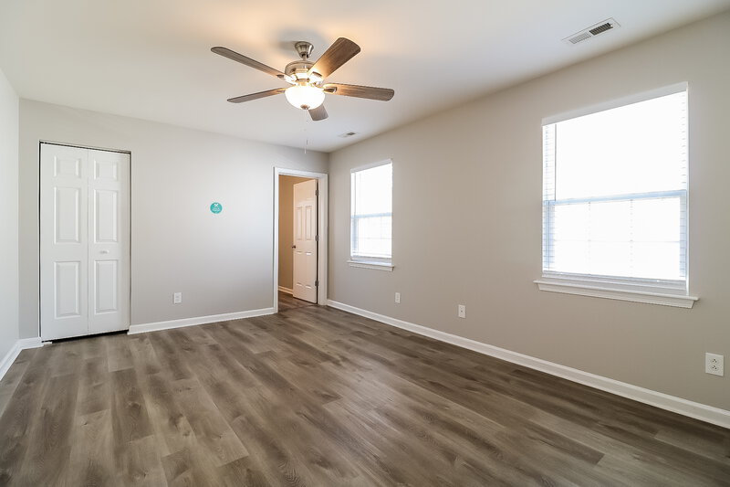 3,060/Mo, 2826 Filbert St Raleigh, NC 27610 Main Bedroom View