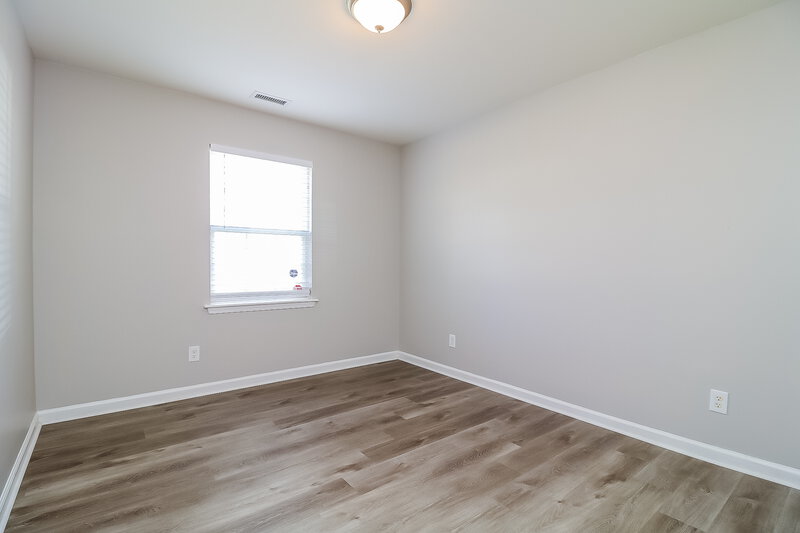 3,060/Mo, 2826 Filbert St Raleigh, NC 27610 Bedroom View 3