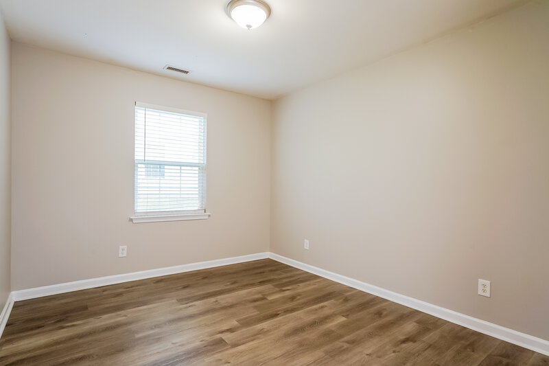 2,135/Mo, 2826 Filbert St Raleigh, NC 27610 Bedroom View 2