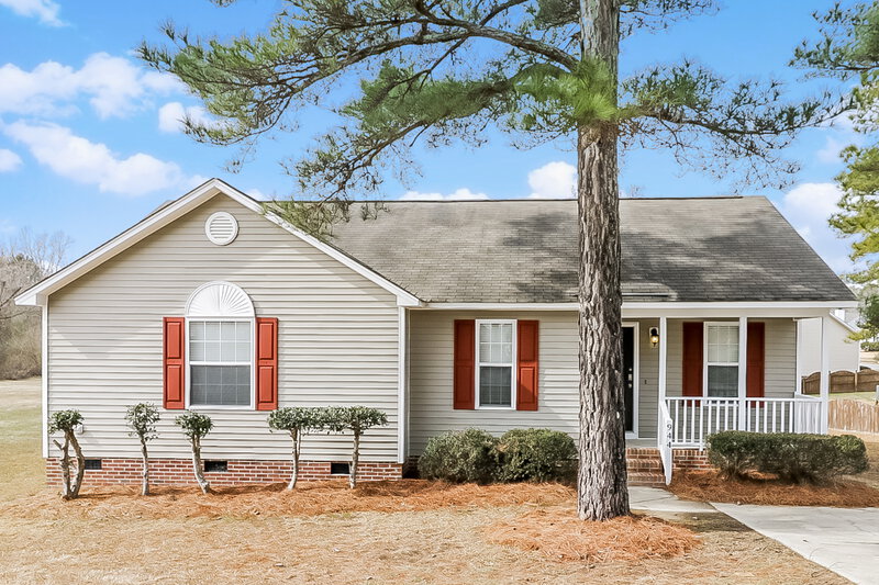 1,730/Mo, 944 S Philwood Ct Fuquay Varina, NC 27526 External View