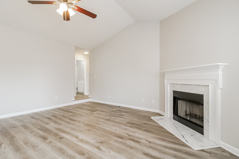 1,730/Mo, 944 S Philwood Ct Fuquay Varina, NC 27526 Living Room View 3