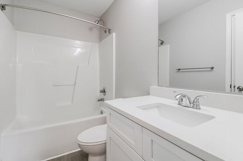 1,730/Mo, 944 S Philwood Ct Fuquay Varina, NC 27526 Bathroom View