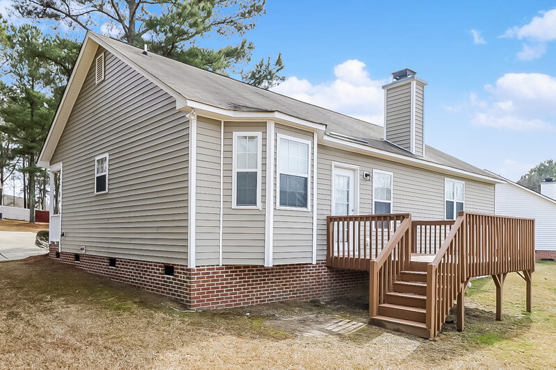 1,730/Mo, 944 S Philwood Ct Fuquay Varina, NC 27526 Rear View