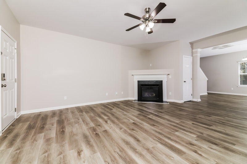 2,180/Mo, 3501 Pinkham Way Raleigh, NC 27616 Living Room View