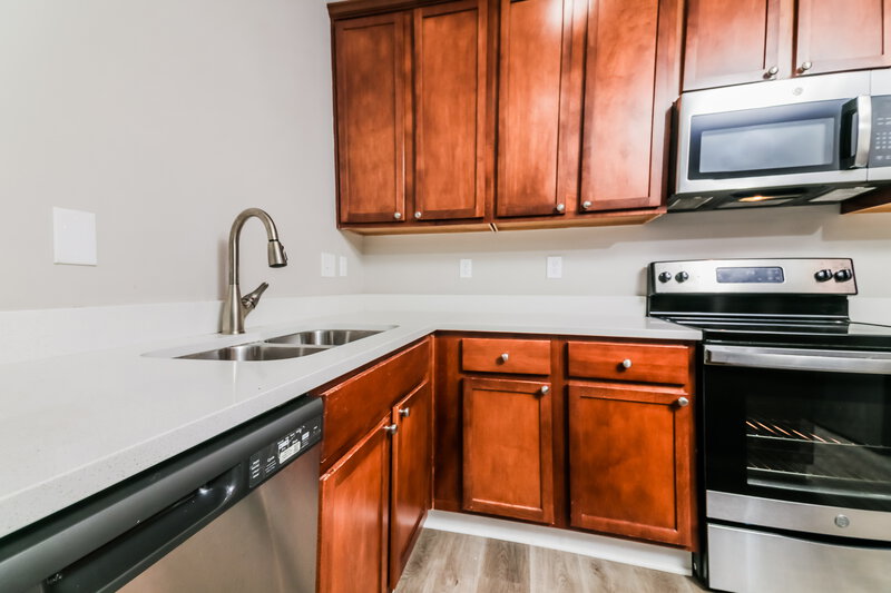 2,180/Mo, 3501 Pinkham Way Raleigh, NC 27616 Kitchen View 2