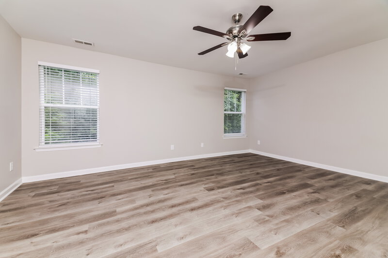 2,180/Mo, 3501 Pinkham Way Raleigh, NC 27616 Main Bedroom View
