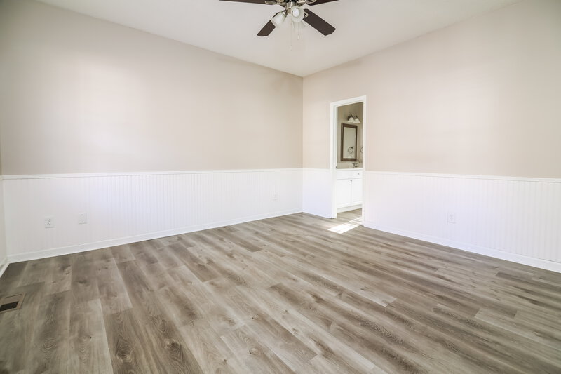 2,325/Mo, 354 Spearhead Pl Clayton, NC 27520 Main Bedroom View 2