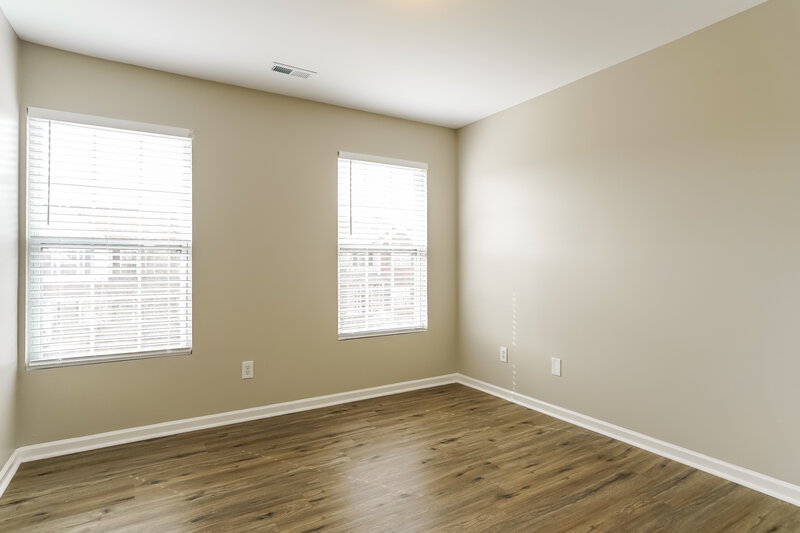 2,250/Mo, 4709 Alenja Ln Raleigh, NC 27616 Bedroom View 2